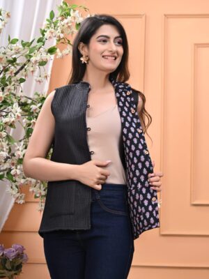 Black And White Cotton Silk Reversible Quilted Sleeveless Jacket