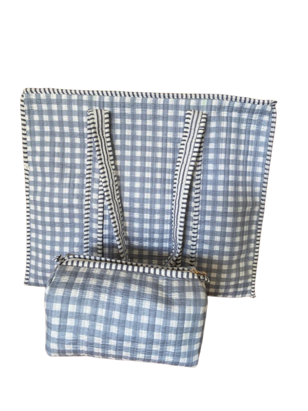 Grey cotton quilted tote with pouch